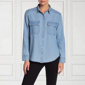 Nordstrom Caslon Two Pocket Chambray Shirt | Small